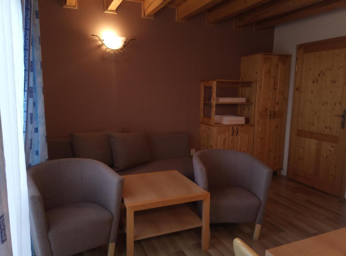 Apartmany Holiday Tatralandia Liptovsky Mikulas Exterior foto